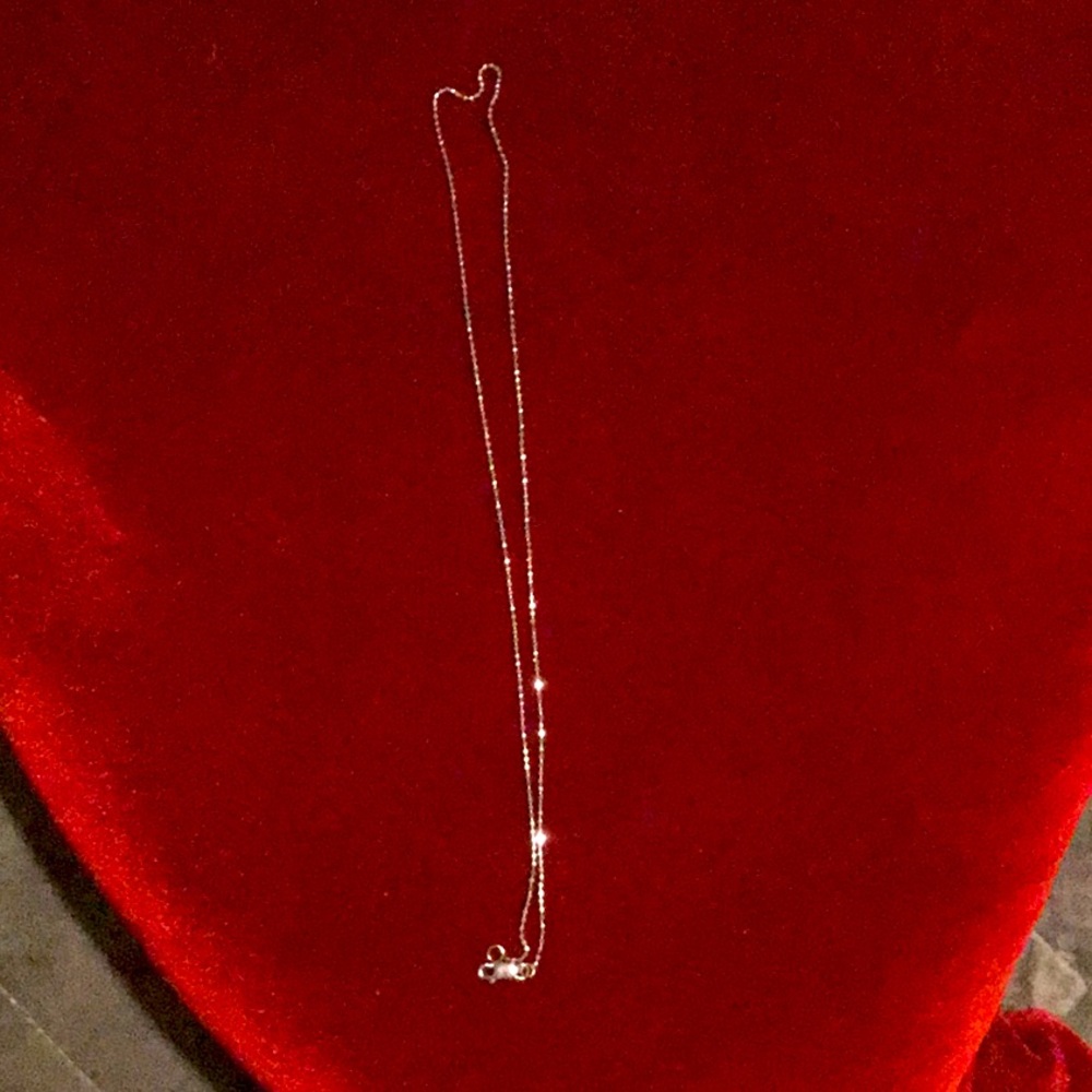 14K White gold necklace